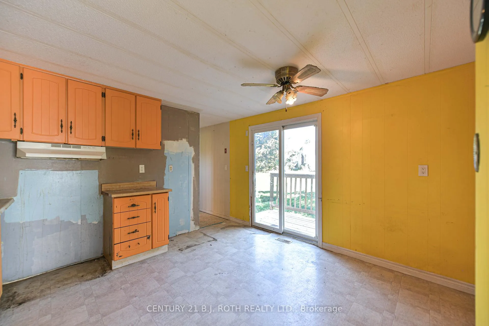 Photo 18 of 19 Claremont Crescent, Oro-Medonte, Rural Oro-Medonte — HOMEH