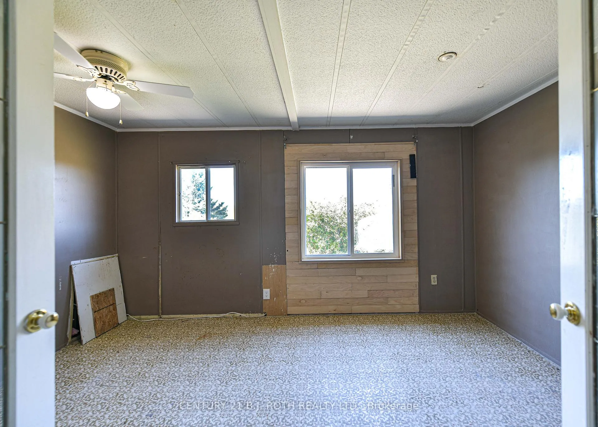 Photo 29 of 19 Claremont Crescent, Oro-Medonte, Rural Oro-Medonte — HOMEH