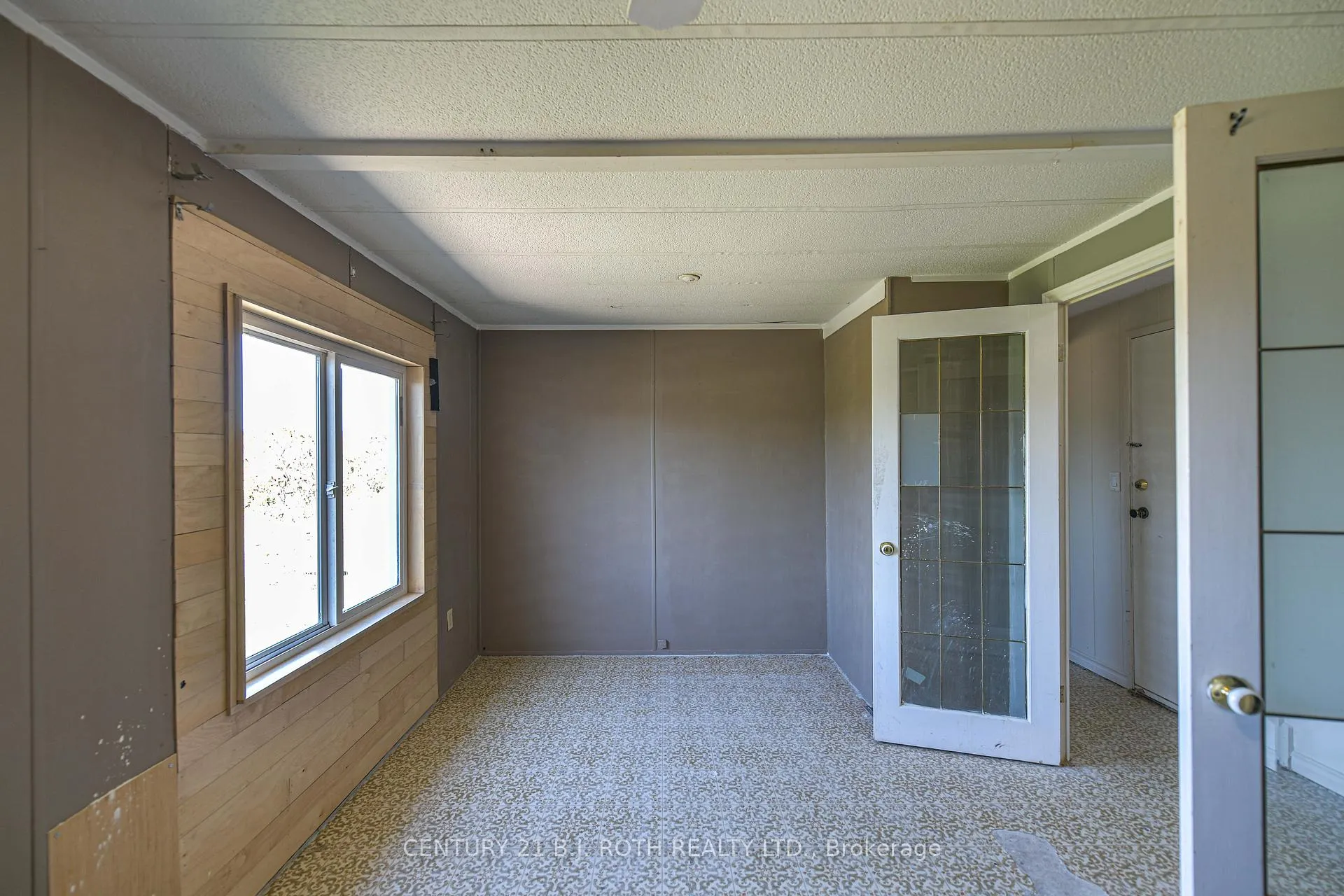 Photo 32 of 19 Claremont Crescent, Oro-Medonte, Rural Oro-Medonte — HOMEH