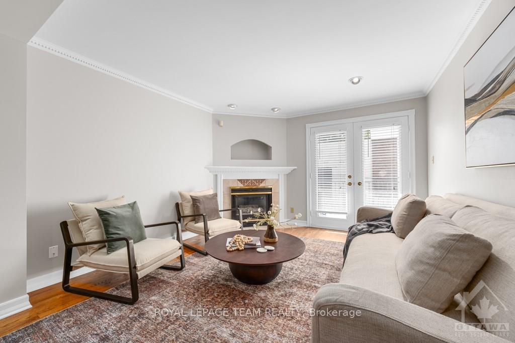 Photo 2 of 393 Mackay Street, Ottawa, Lindenlea — HOMEH