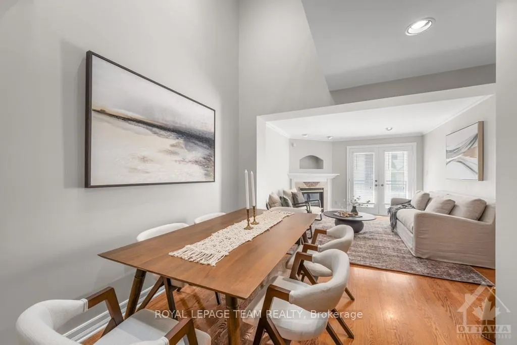 Photo 11 of 393 Mackay Street, Ottawa, Lindenlea — HOMEH