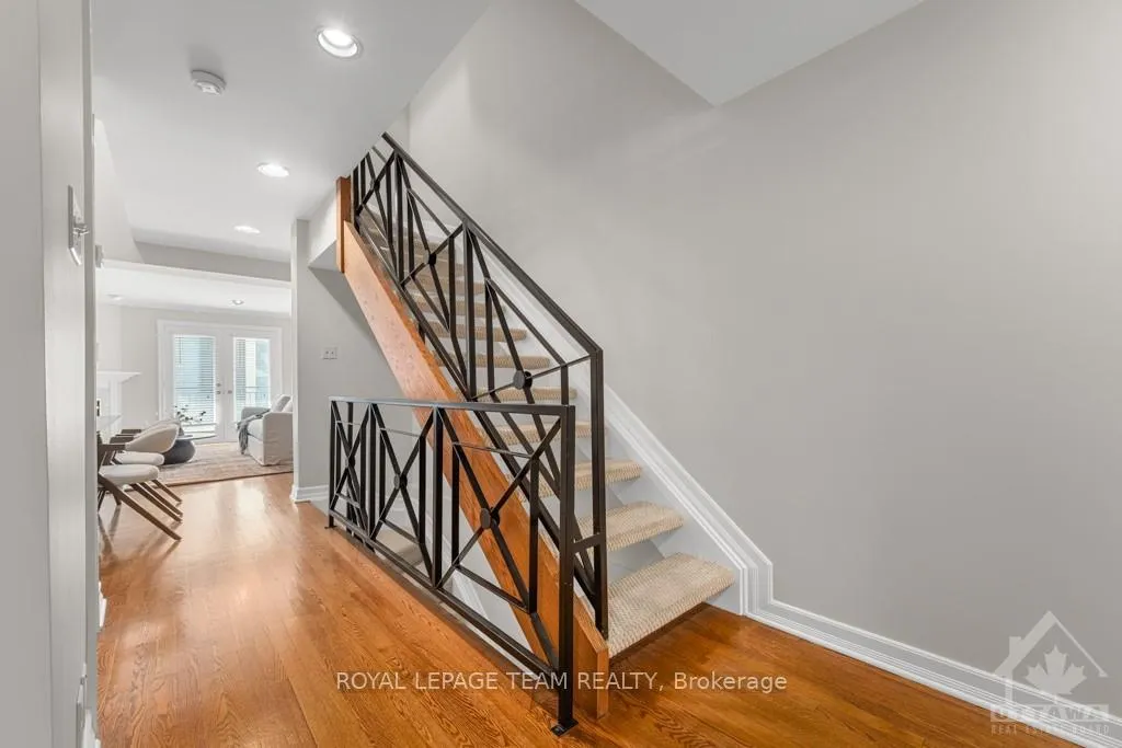 Photo 15 of 393 Mackay Street, Ottawa, Lindenlea — HOMEH