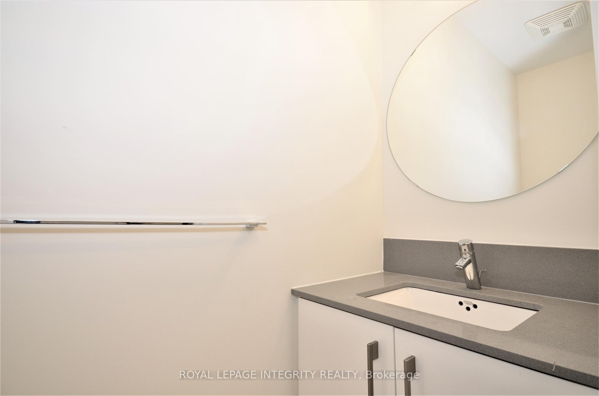 Photo 14 of Unit 808, 255 Bay Street, Ottawa, Ottawa Centre — HOMEH
