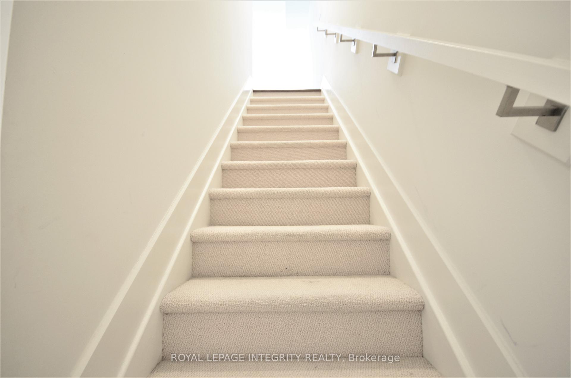 Photo 15 of Unit 808, 255 Bay Street, Ottawa, Ottawa Centre — HOMEH