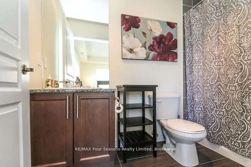 Photo 5 of Unit 308, 6 Brandy Lane Drive, Collingwood — HOMEH