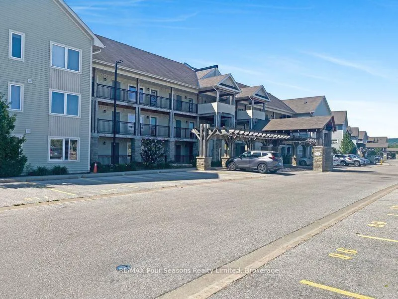 Photo 32 of Unit 308, 6 Brandy Lane Drive, Collingwood — HOMEH