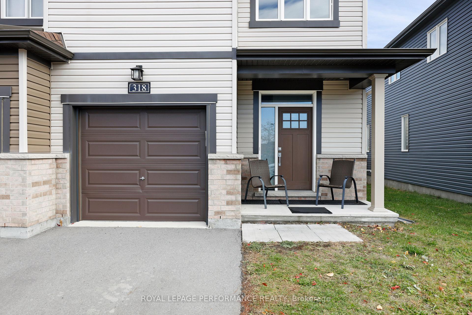 Photo 4 of 318 Guppy Grove, Ottawa, Avalon West — HOMEH