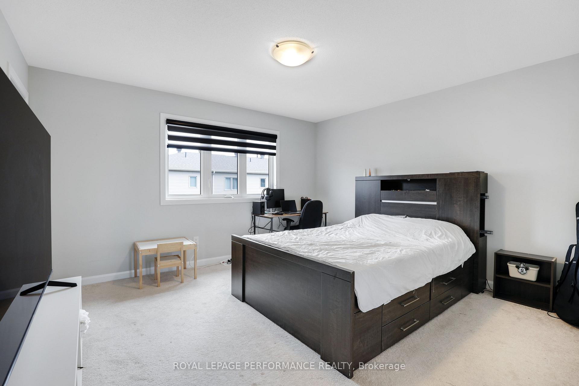 Photo 20 of 318 Guppy Grove, Ottawa, Avalon West — HOMEH