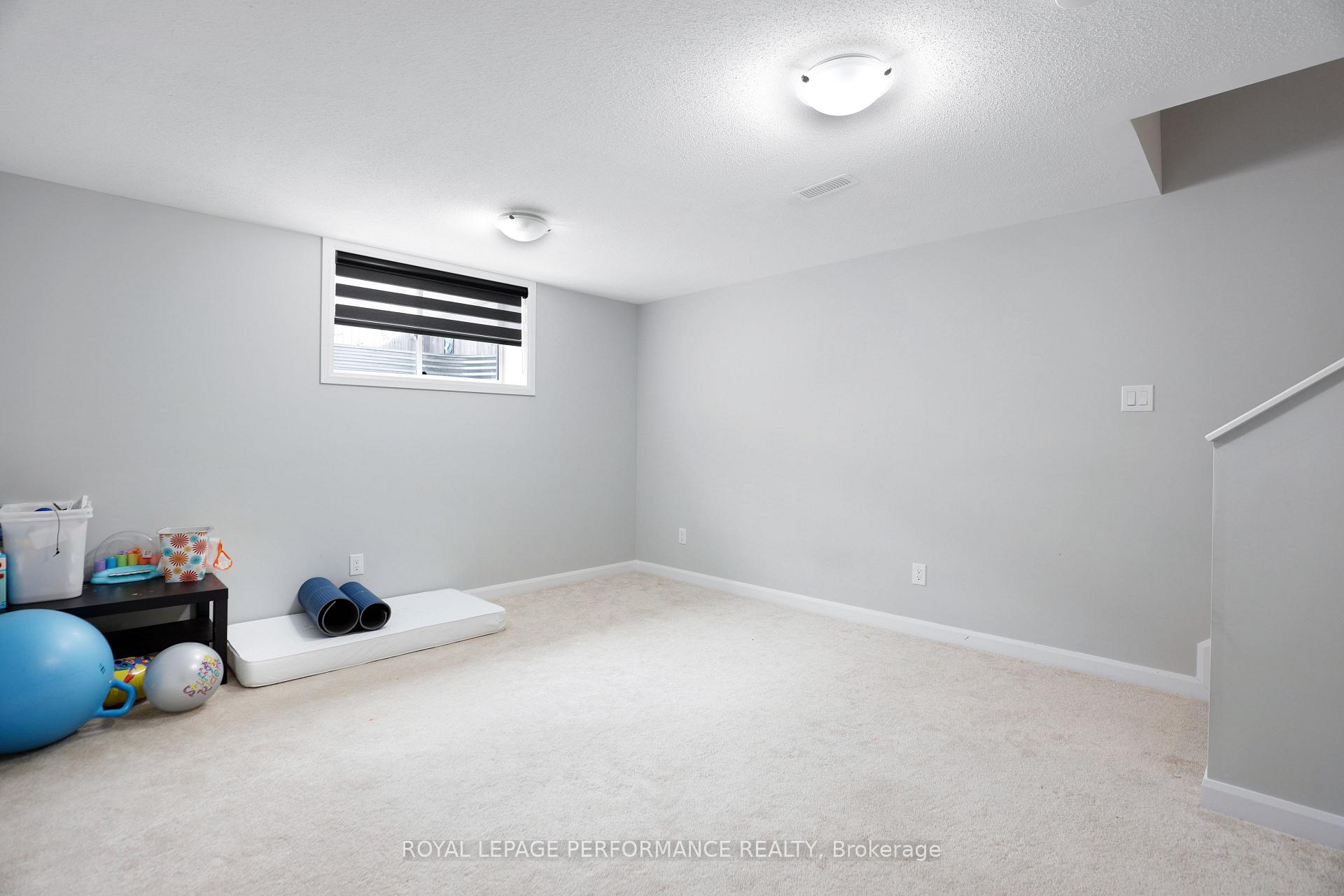 Photo 29 of 318 Guppy Grove, Ottawa, Avalon West — HOMEH