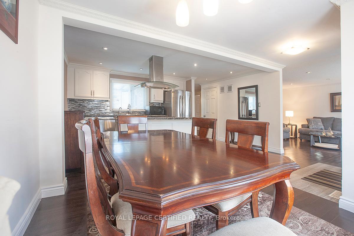 Photo 6 of 516 Woodward Avenue, Milton, Dorset Park — HOMEH