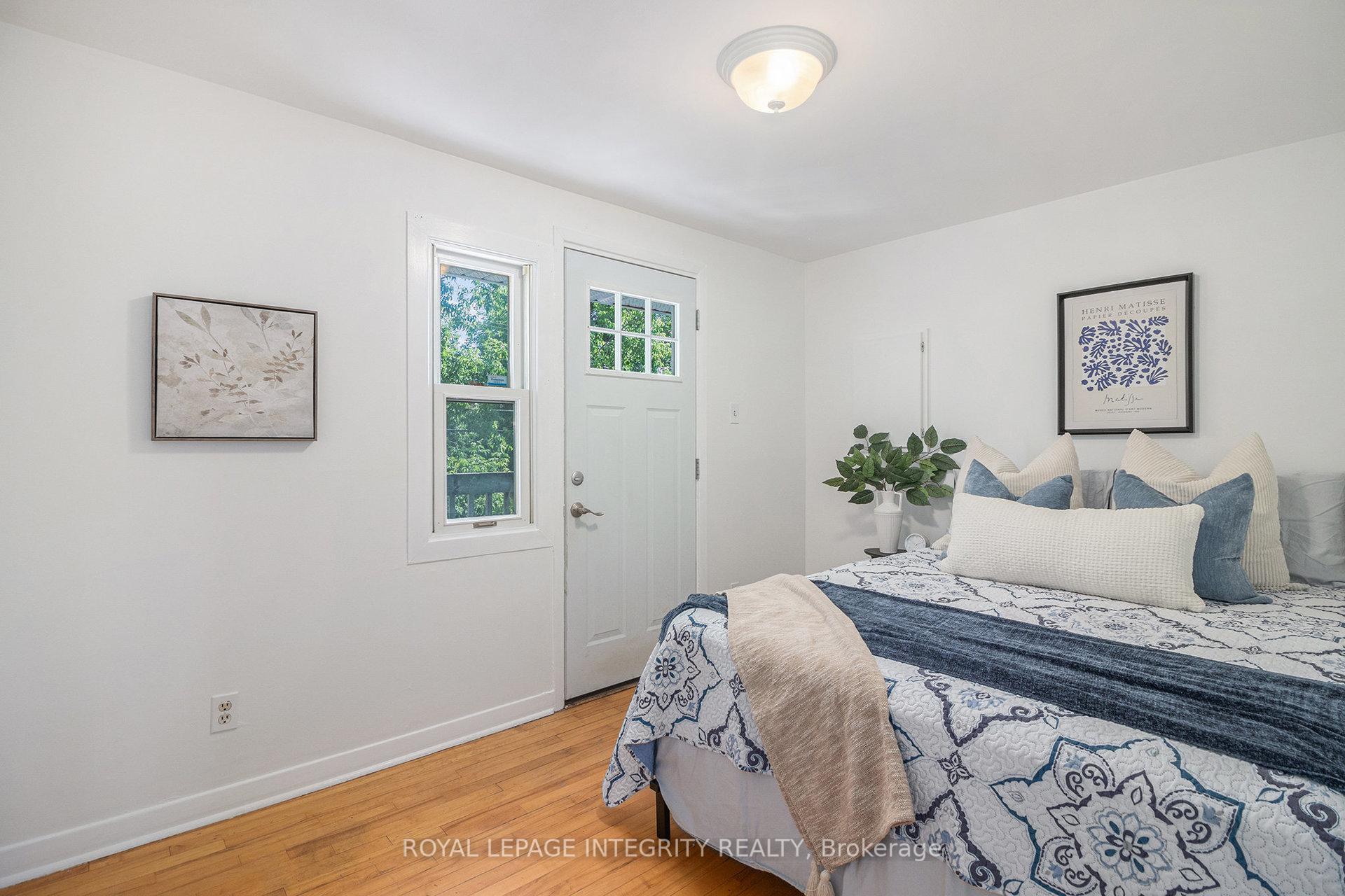 Photo 7 of 422 Queen Mary Street, Ottawa, Overbrook/Castle Heights — HOMEH