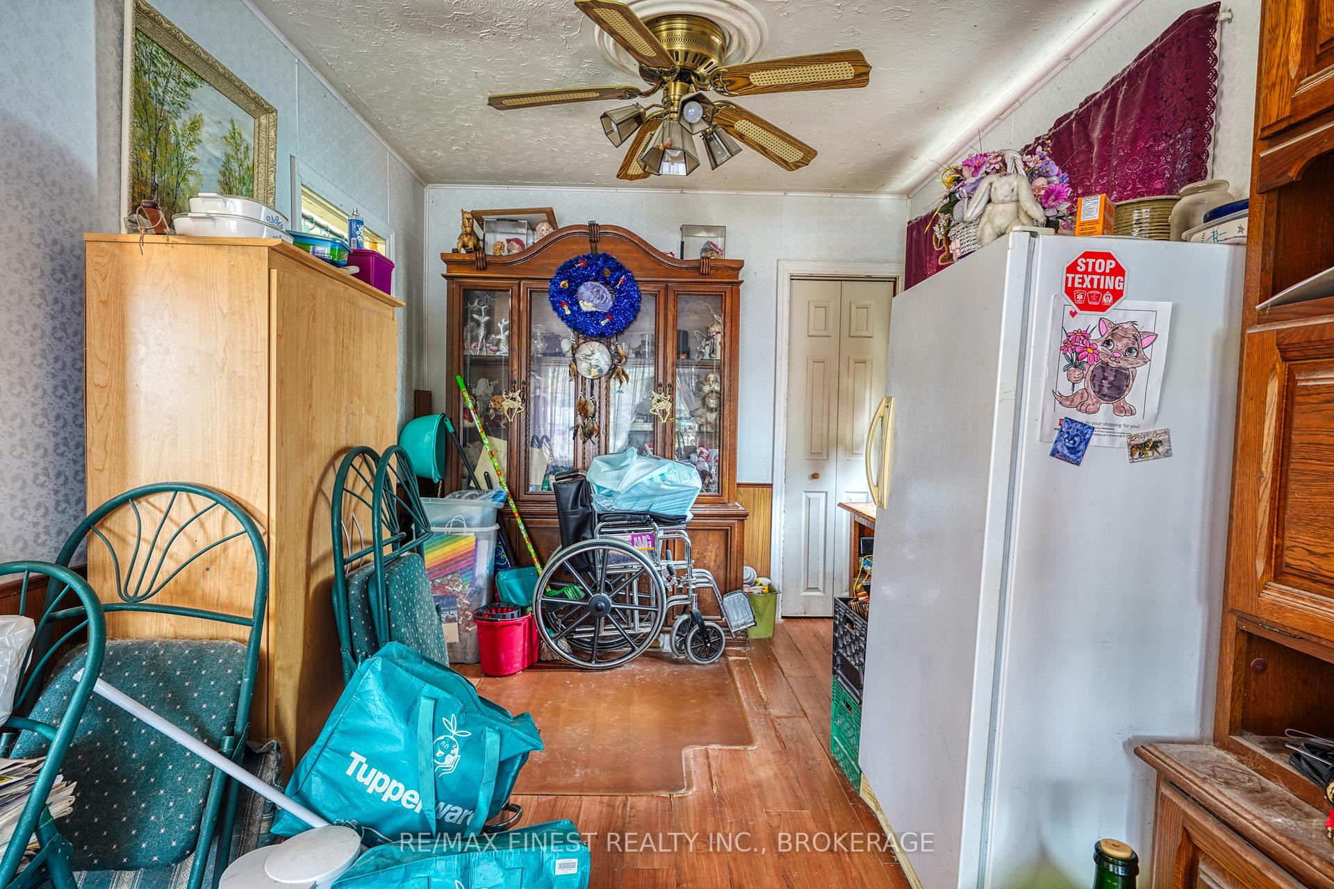 Photo 10 of 15 Howard Crescent, Kingston, West of Sir John A. Blvd — HOMEH