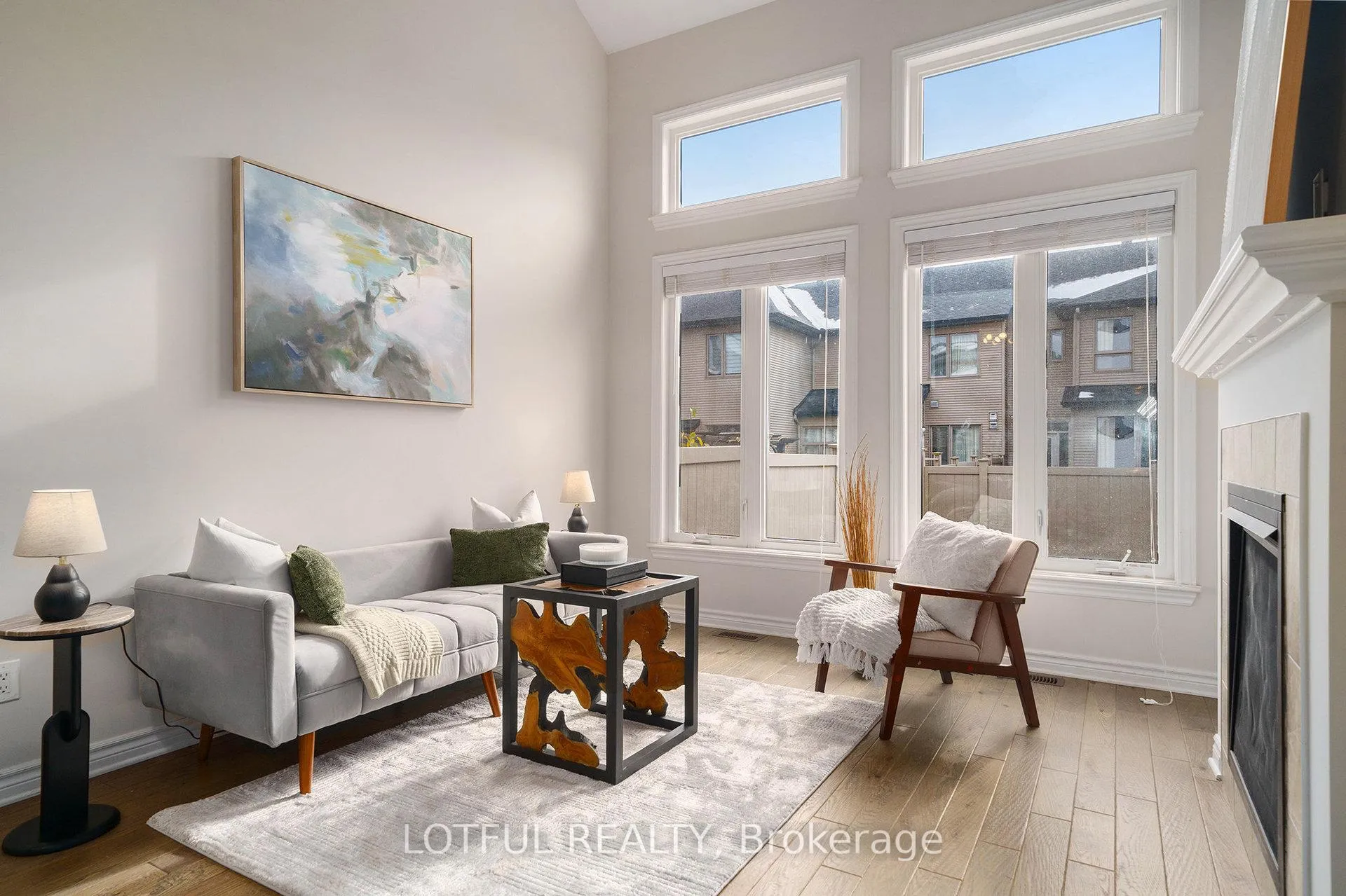 Photo 3 of 336 Rainrock Crescent, Ottawa, Mer Bleue/Bradley Estates/Anderson Park — HOMEH