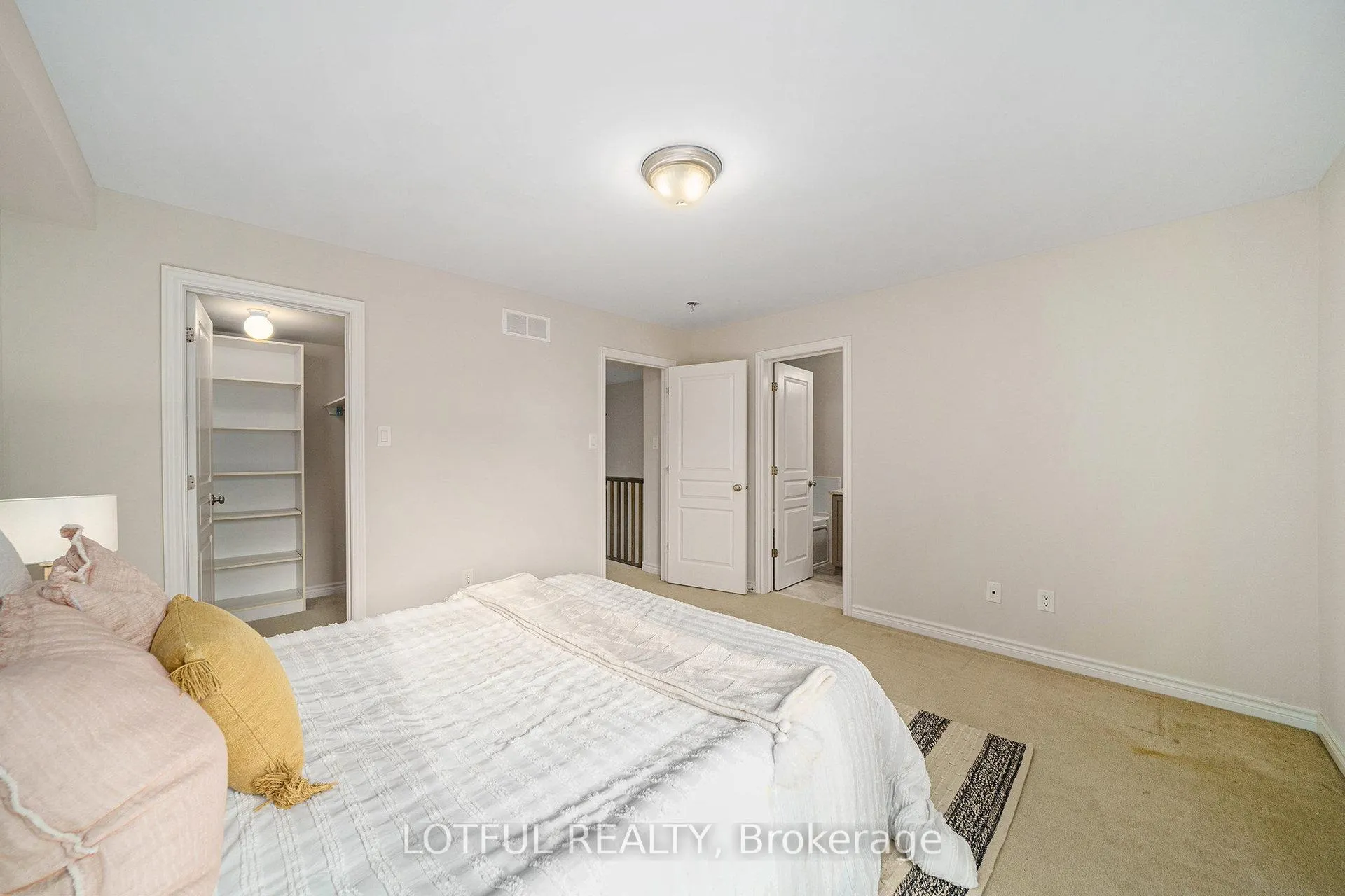 Photo 11 of 336 Rainrock Crescent, Ottawa, Mer Bleue/Bradley Estates/Anderson Park — HOMEH