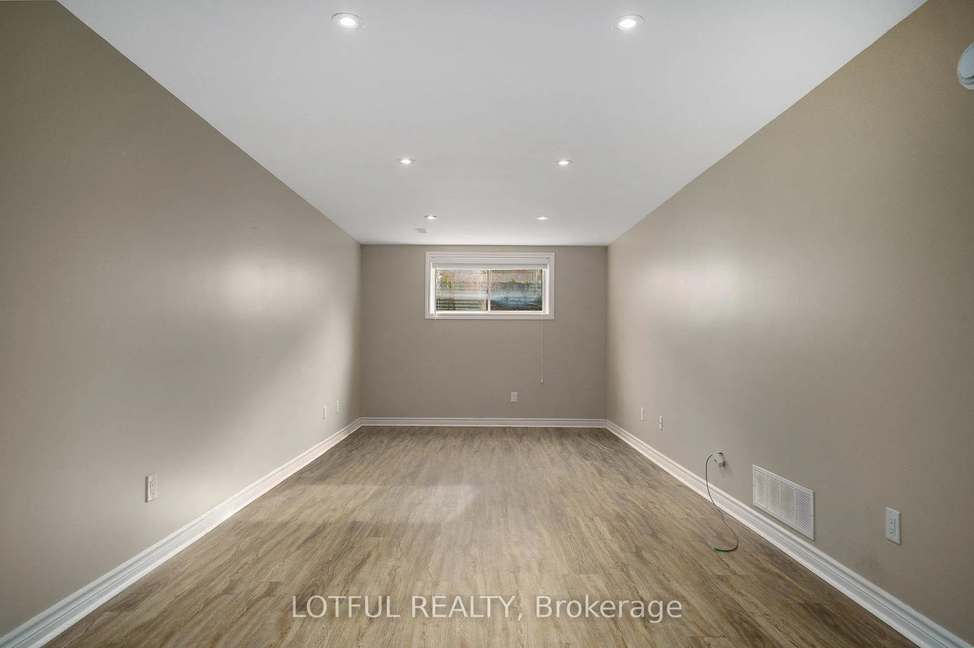 Photo 19 of 336 Rainrock Crescent, Ottawa, Mer Bleue/Bradley Estates/Anderson Park — HOMEH