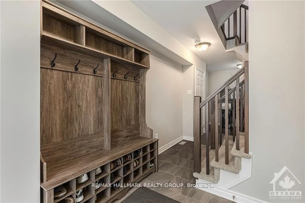 Photo 2 of 116 Wild Calla Way, Ottawa, Mer Bleue/Bradley Estates/Anderson Park — HOMEH