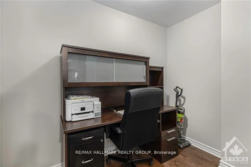 Photo 3 of 116 Wild Calla Way, Ottawa, Mer Bleue/Bradley Estates/Anderson Park — HOMEH