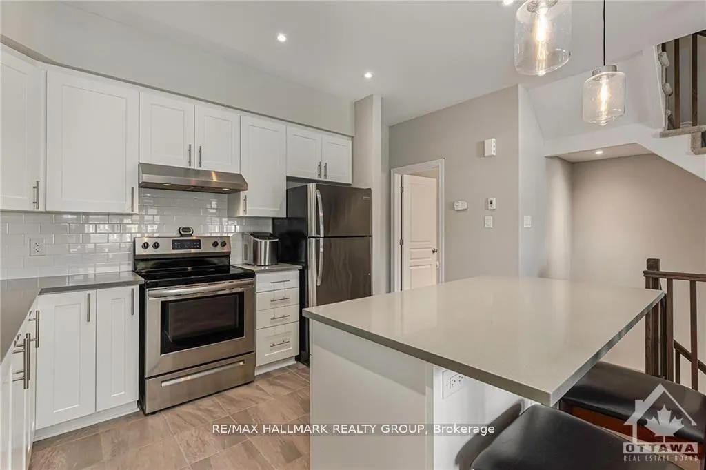 Photo 4 of 116 Wild Calla Way, Ottawa, Mer Bleue/Bradley Estates/Anderson Park — HOMEH