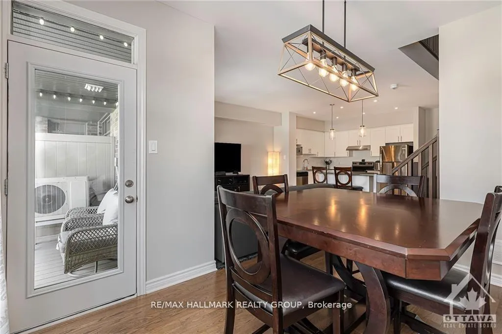 Photo 10 of 116 Wild Calla Way, Ottawa, Mer Bleue/Bradley Estates/Anderson Park — HOMEH