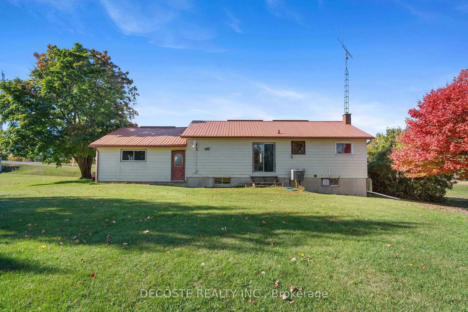 Photo 21 of 20001A & 20001C County 43 Road, North Glengarry, North Glengarry (Kenyon) Twp — HOMEH
