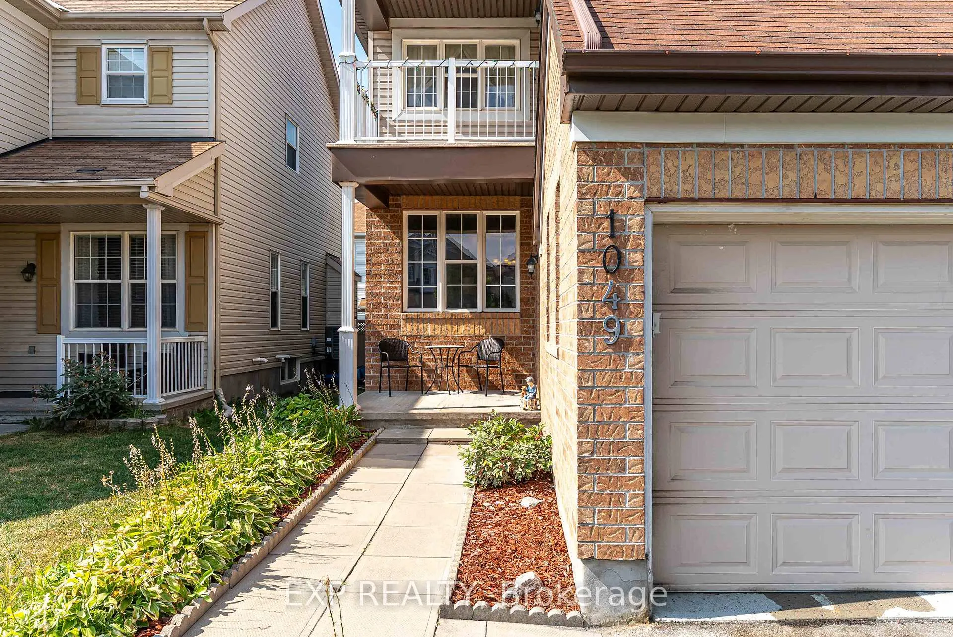 Photo 2 of 1049 Fieldfair Way, Ottawa, Notting Hill/Summerside — HOMEH