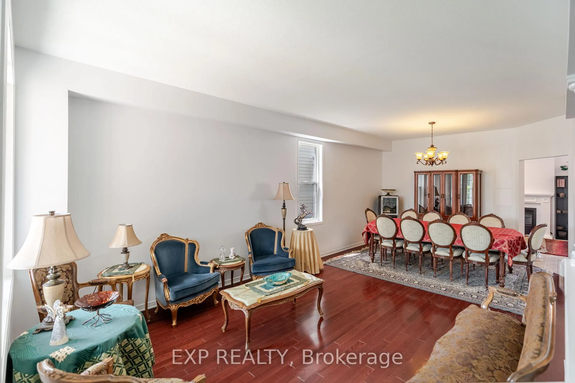 Photo 7 of 1049 Fieldfair Way, Ottawa, Notting Hill/Summerside — HOMEH