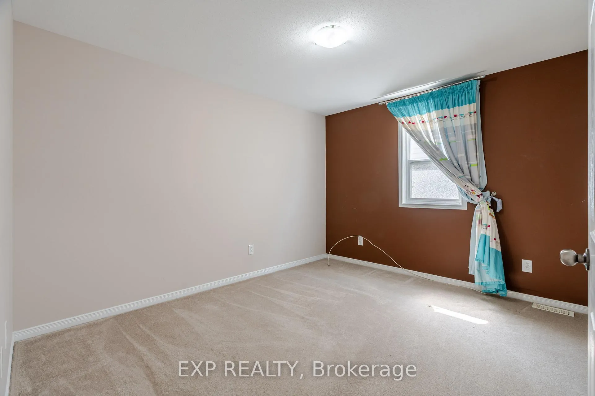 Photo 25 of 1049 Fieldfair Way, Ottawa, Notting Hill/Summerside — HOMEH