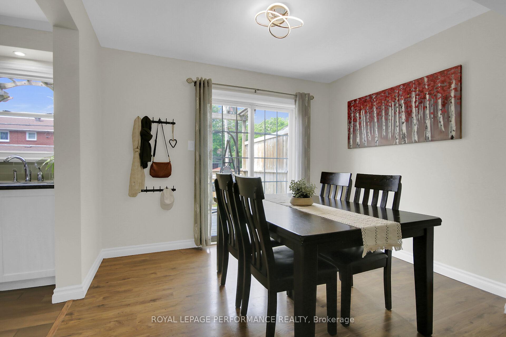 Photo 11 of 786 Cummings Avenue, Ottawa, Castle Heights/Rideau High — HOMEH