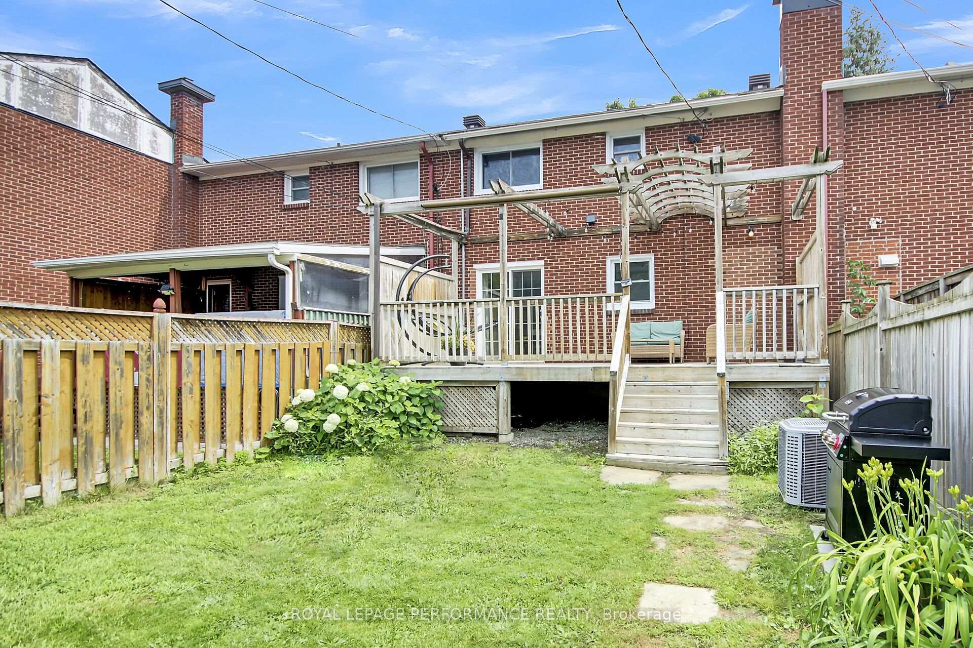 Photo 34 of 786 Cummings Avenue, Ottawa, Castle Heights/Rideau High — HOMEH
