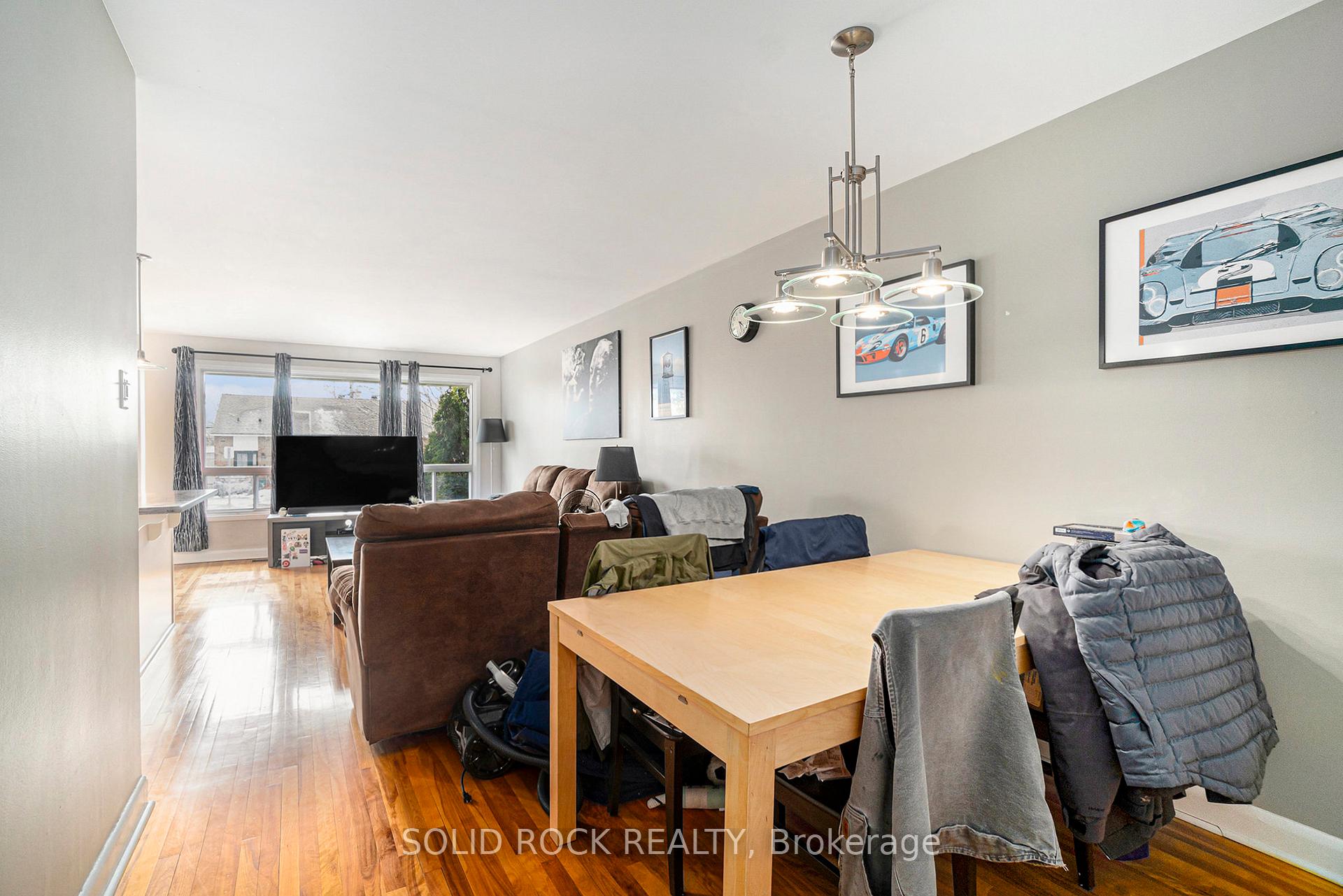Photo 6 of Unit A & B, 1271 Highgate Road, Ottawa, Parkway Park — HOMEH