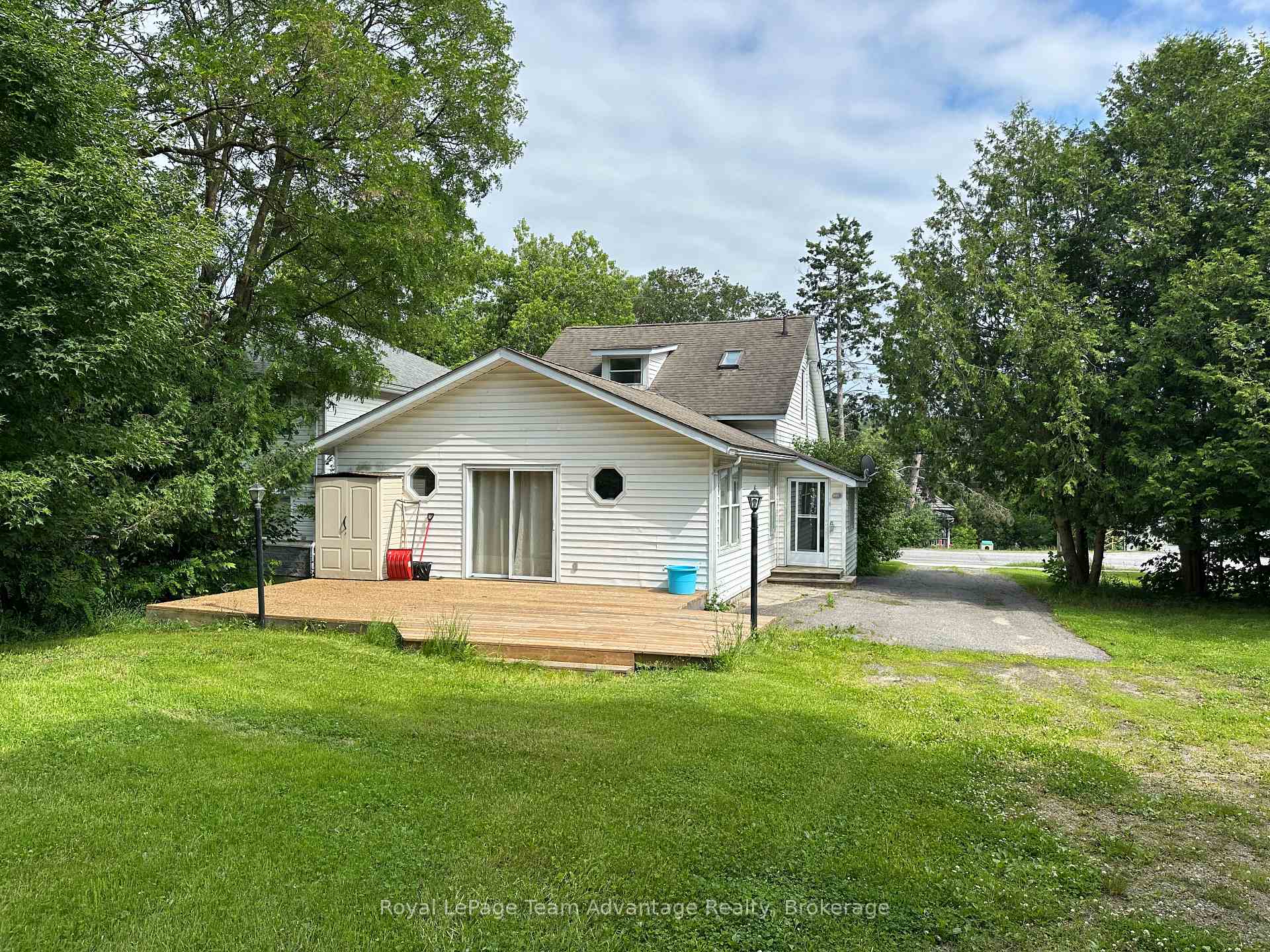 Photo 8 of 66 William Street, Parry Sound — HOMEH