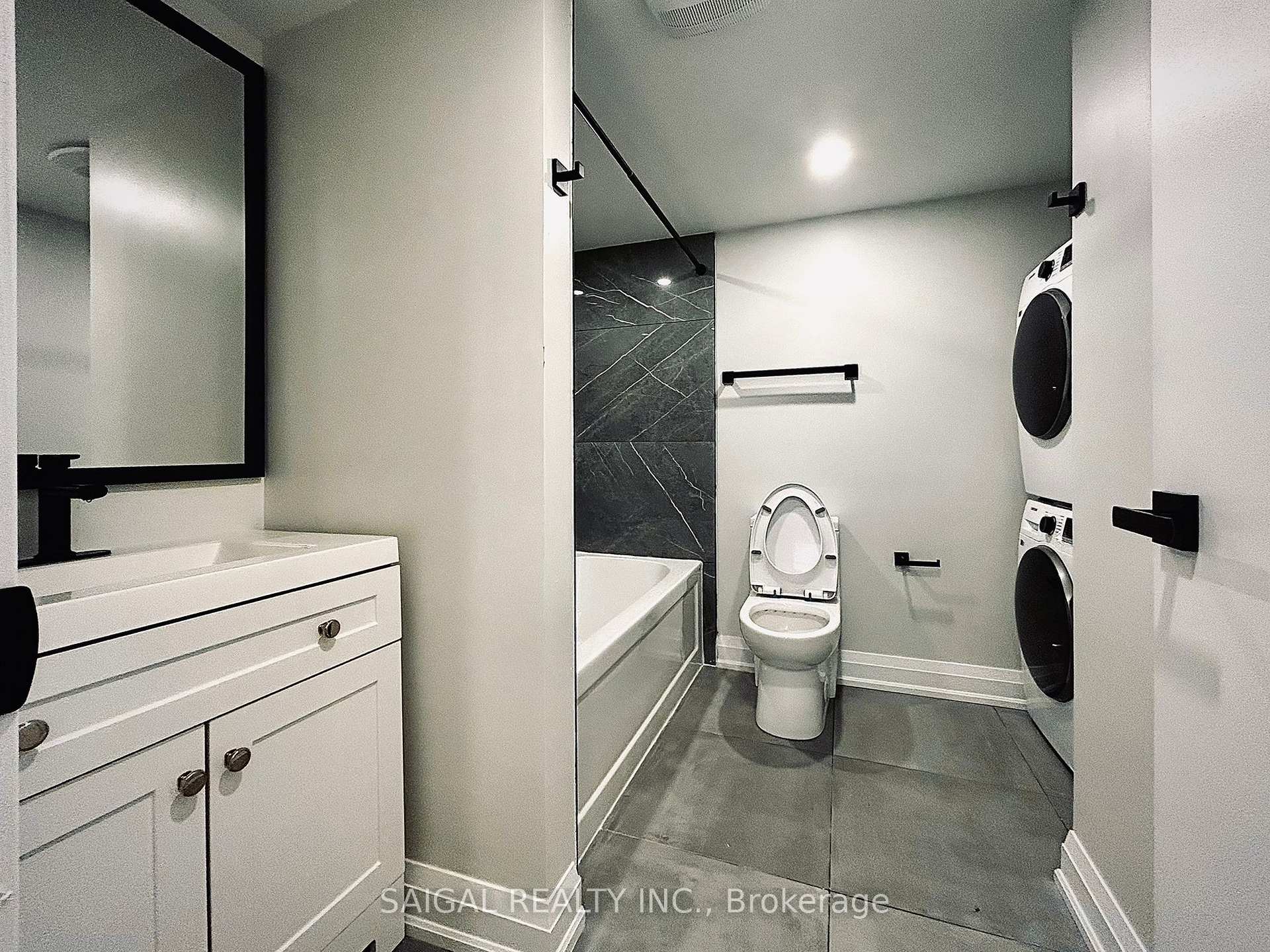 Photo 4 of Unit Basement, 217 Elm Avenue, Milton, Old Milton — HOMEH