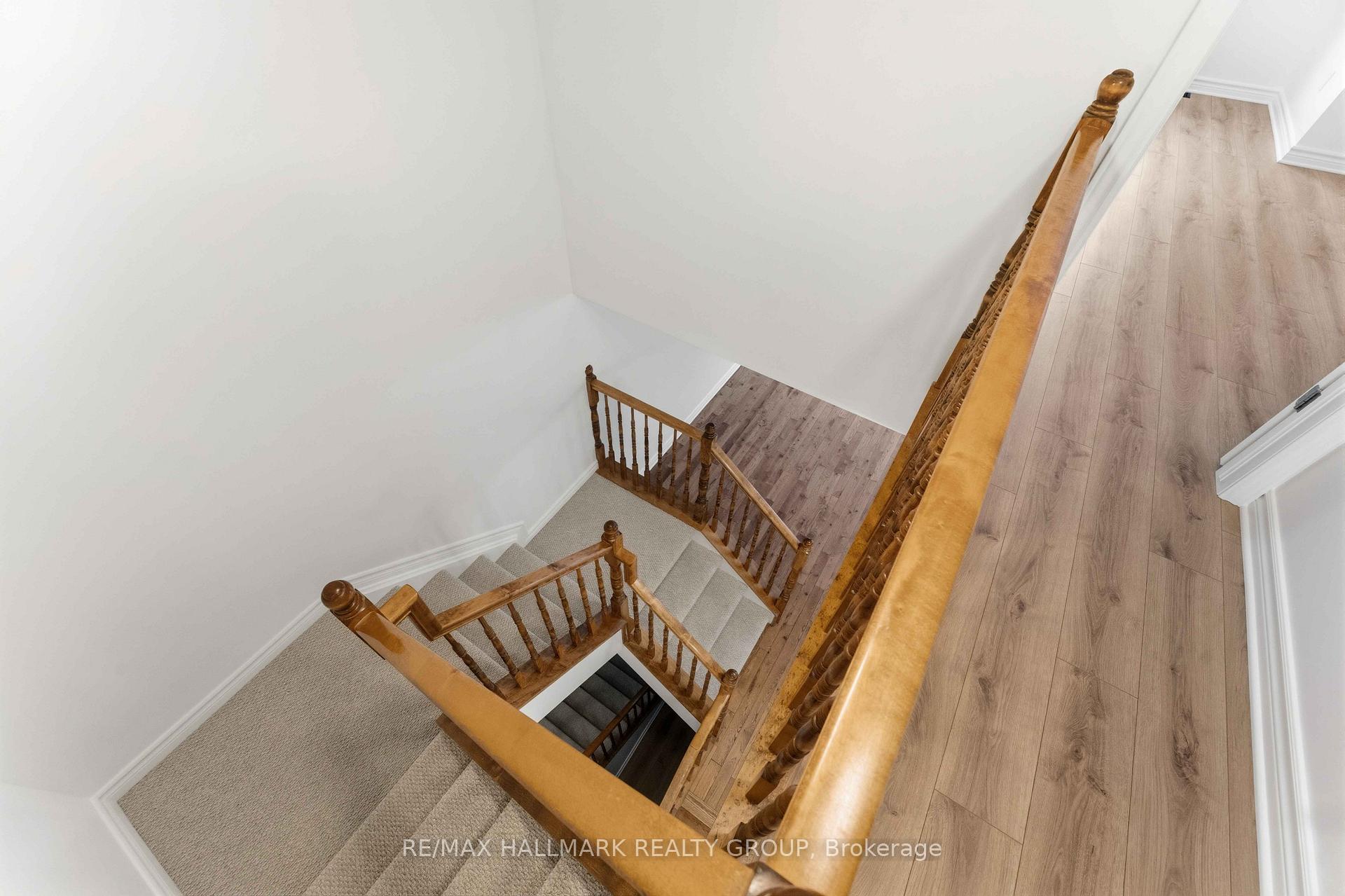Photo 27 of 123 Silvermoon Crescent, Ottawa, Avalon East — HOMEH