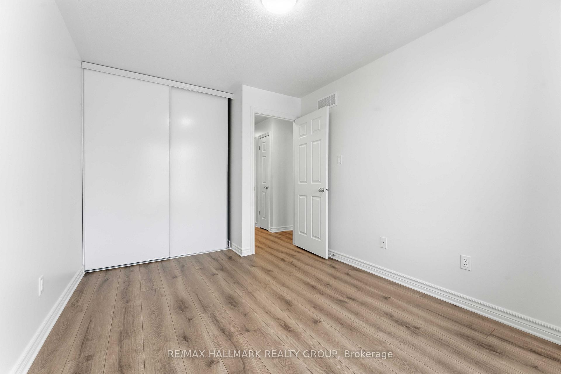 Photo 29 of 123 Silvermoon Crescent, Ottawa, Avalon East — HOMEH