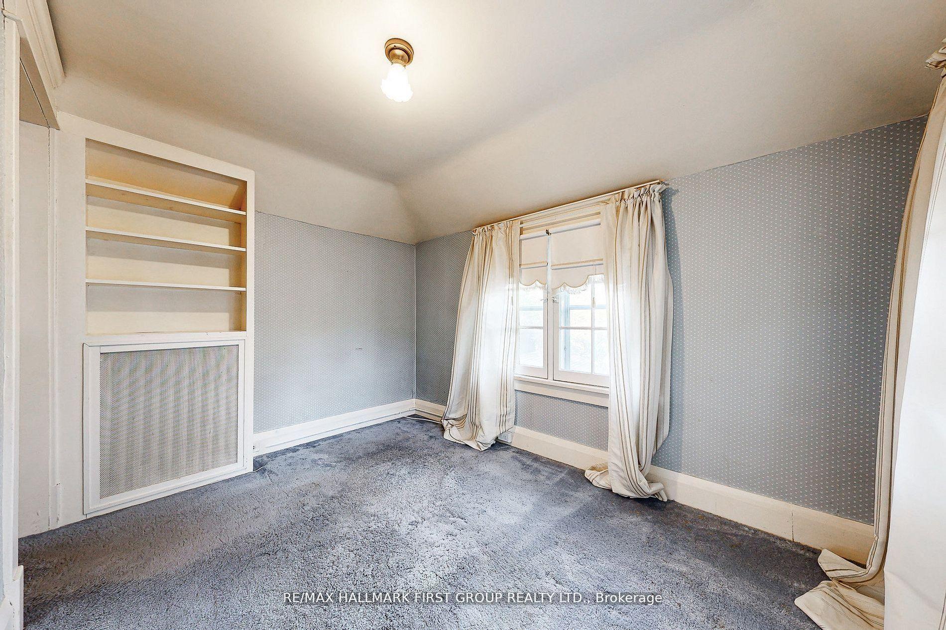 Photo 26 of 481 Simcoe Street N, Oshawa, O'Neill — HOMEH