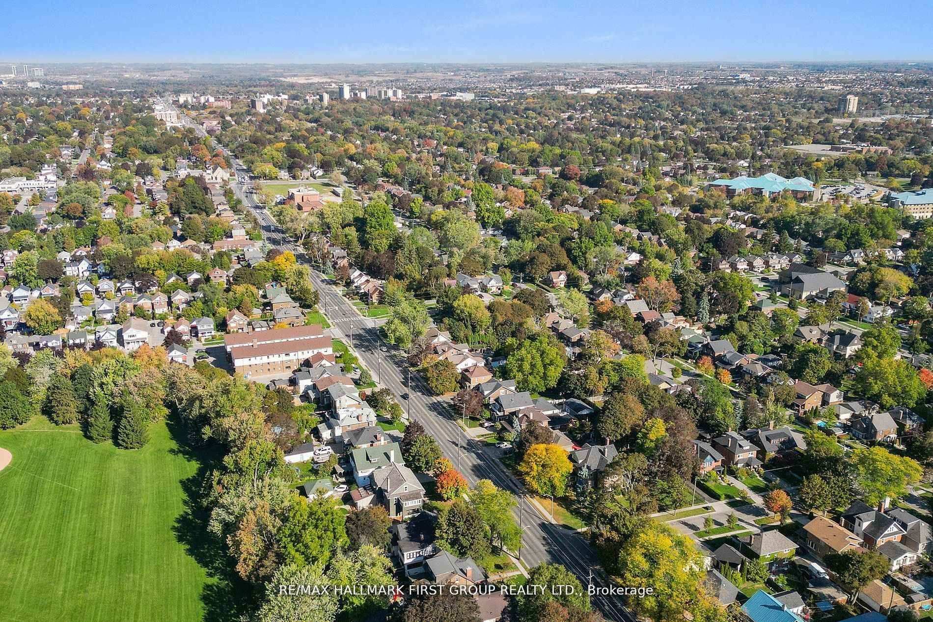 Photo 47 of 481 Simcoe Street N, Oshawa, O'Neill — HOMEH