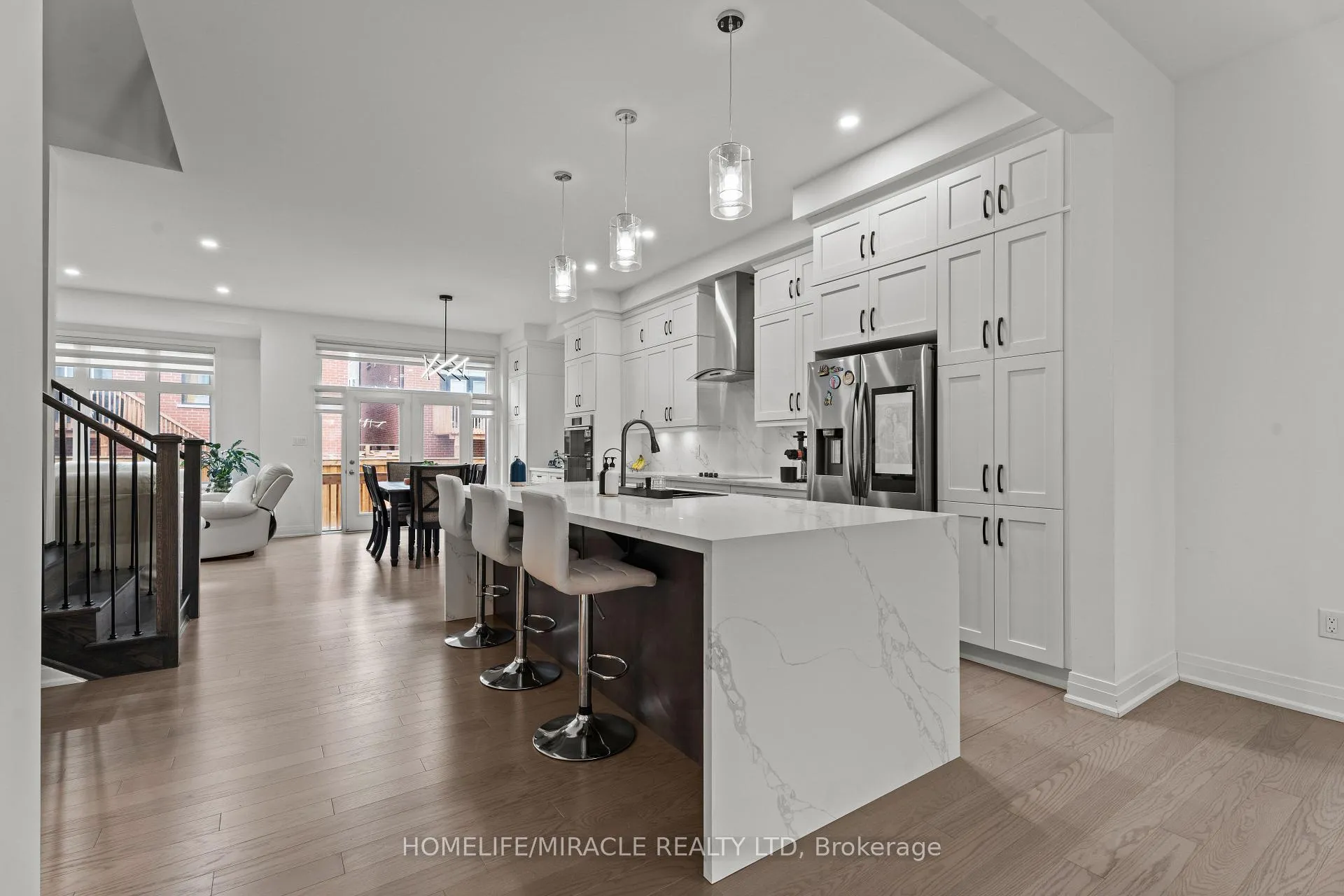 Photo 17 of 3118 Travertine Drive, Oakville, Northwest — HOMEH