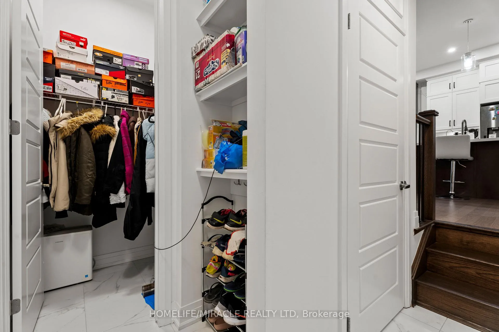 Photo 22 of 3118 Travertine Drive, Oakville, Northwest — HOMEH