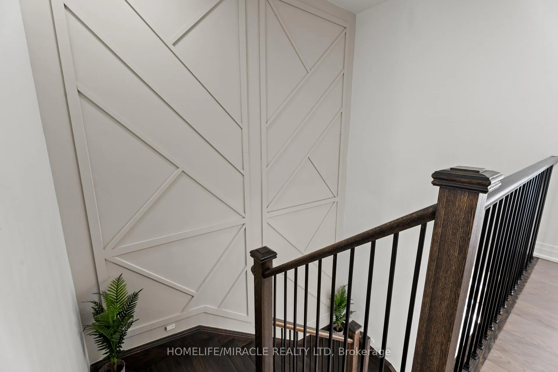Photo 24 of 3118 Travertine Drive, Oakville, Northwest — HOMEH
