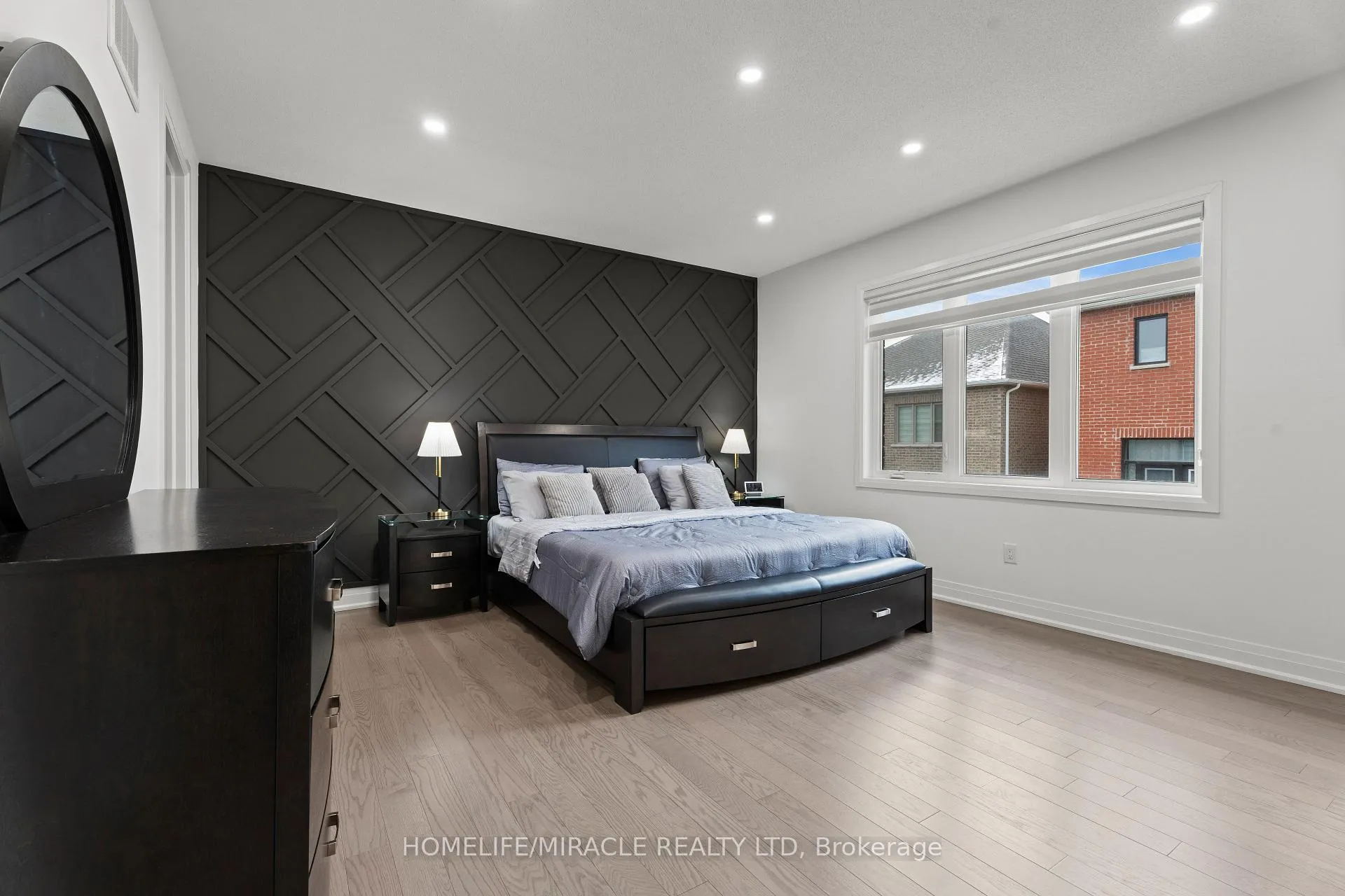 Photo 26 of 3118 Travertine Drive, Oakville, Northwest — HOMEH