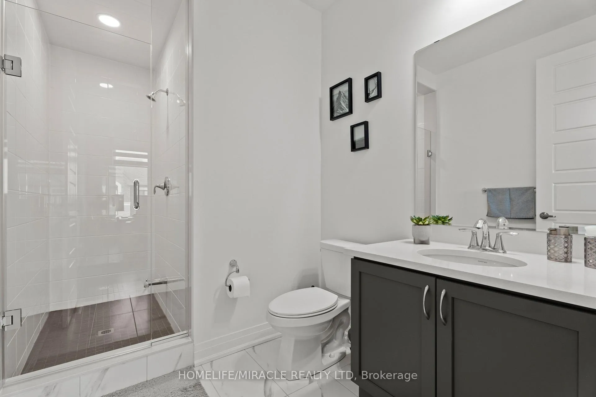 Photo 39 of 3118 Travertine Drive, Oakville, Northwest — HOMEH