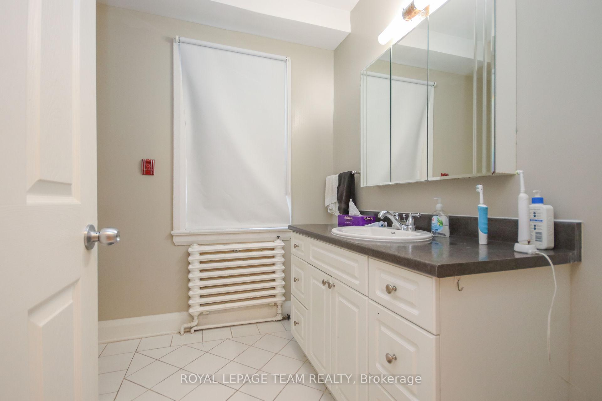 Photo 13 of 159 Frank Street, Ottawa, Ottawa Centre/Golden Triangle — HOMEH