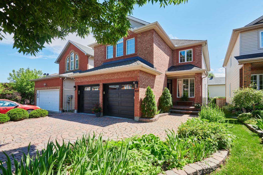 Photo 3 of 104 Meadowcroft Crescent, Ottawa, Carson Meadows — HOMEH
