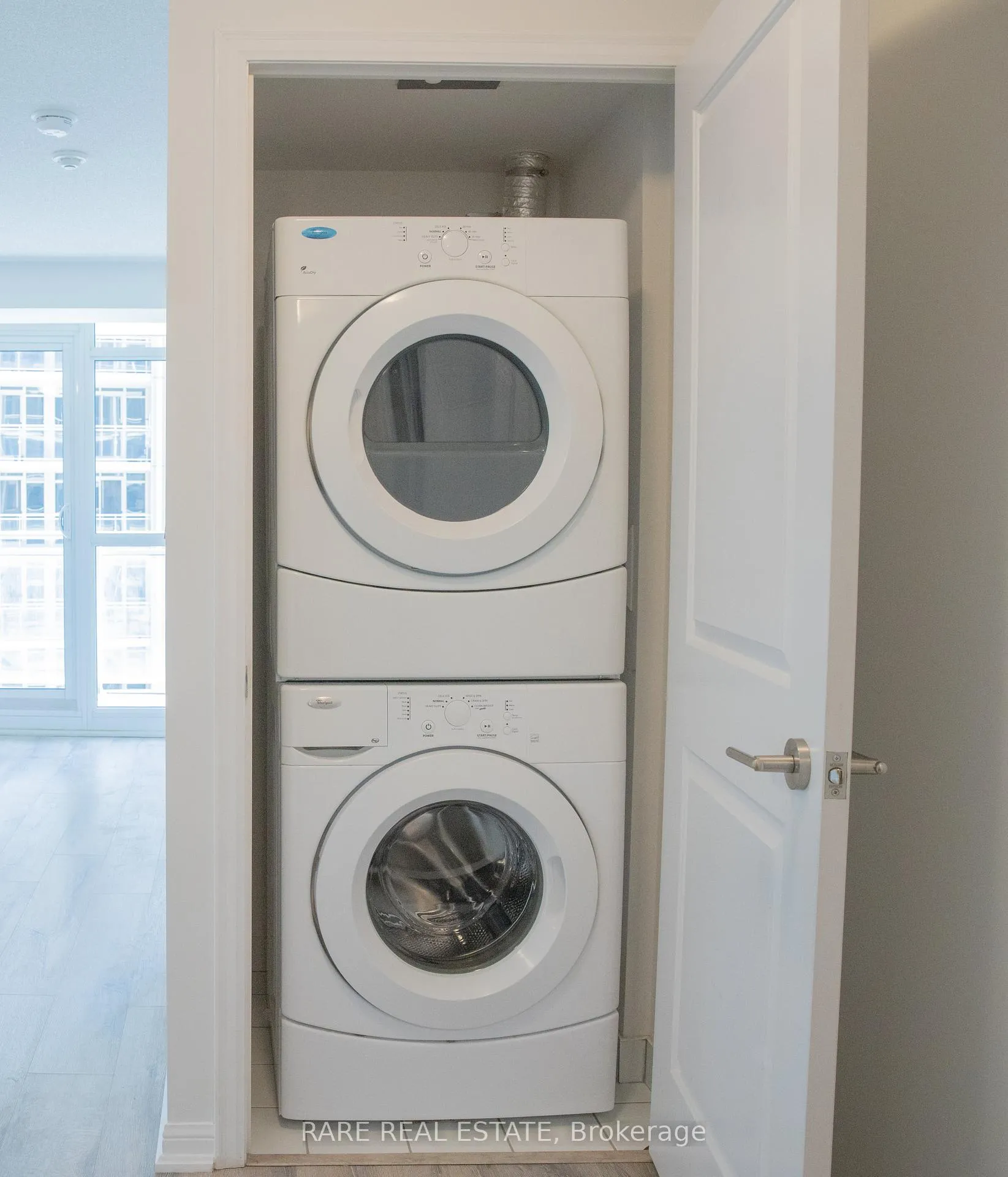 Photo 8 of Unit 1203, 35 Bastion Street, Toronto, Waterfront Communities — HOMEH