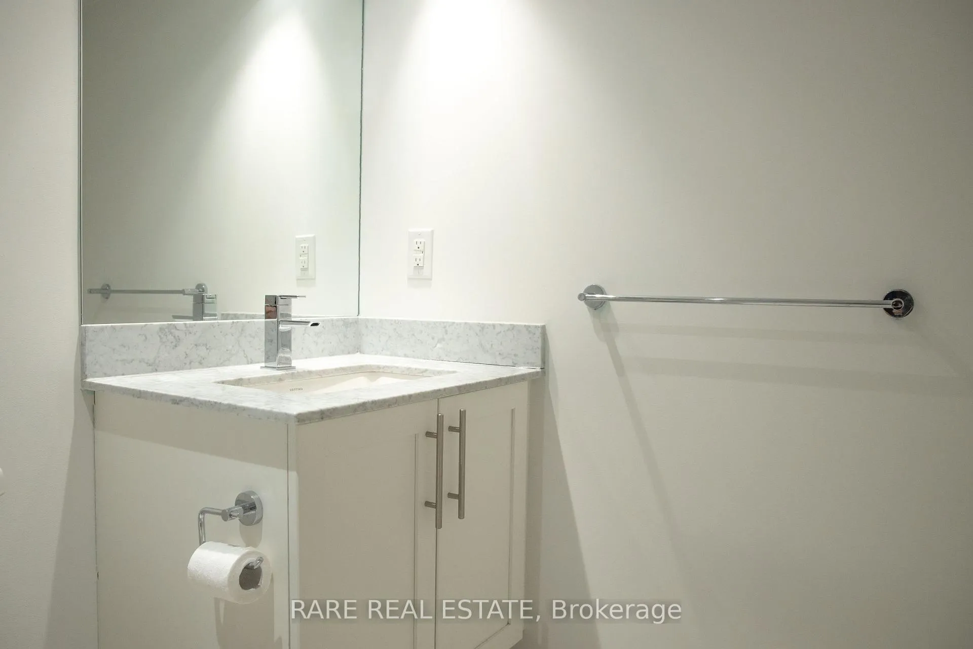 Photo 15 of Unit 1203, 35 Bastion Street, Toronto, Waterfront Communities — HOMEH