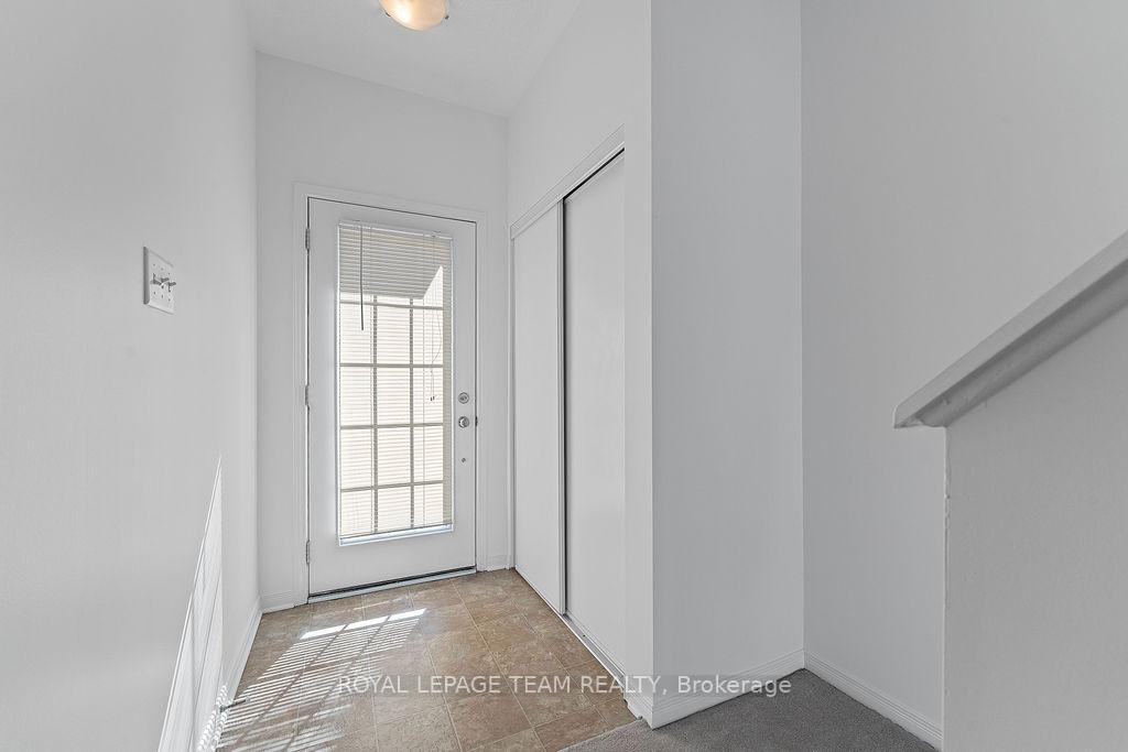 Photo 2 of 538 Recolte Private, Ottawa, Bilberry Creek/Queenswood Heights — HOMEH