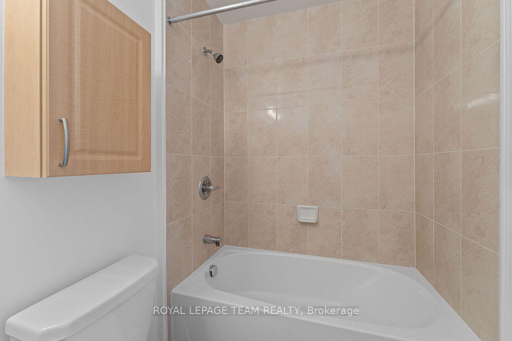 Photo 32 of 538 Recolte Private, Ottawa, Bilberry Creek/Queenswood Heights — HOMEH