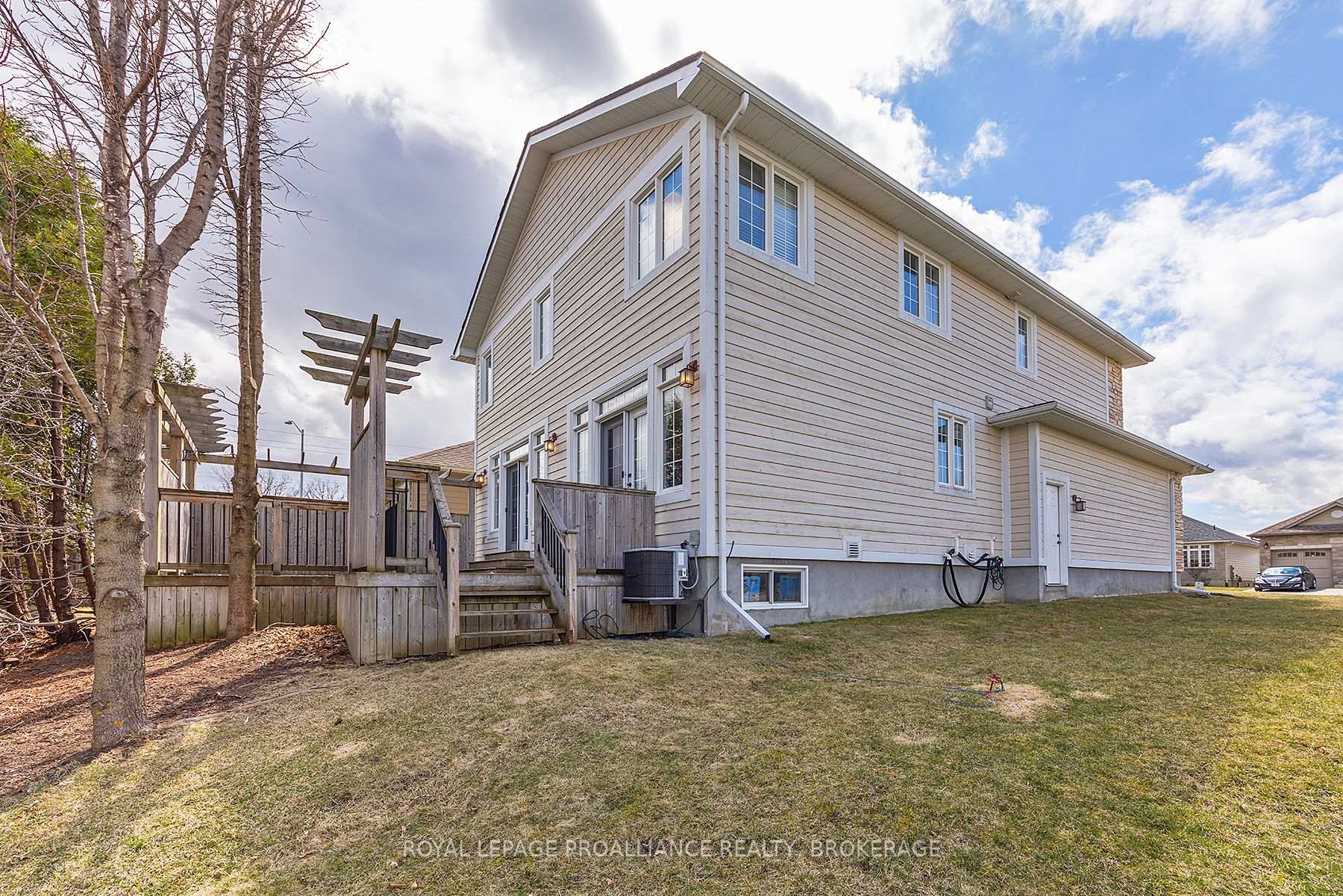 Photo 3 of 5008 Fox Run Place, Kingston, North of Taylor-Kidd Blvd — HOMEH