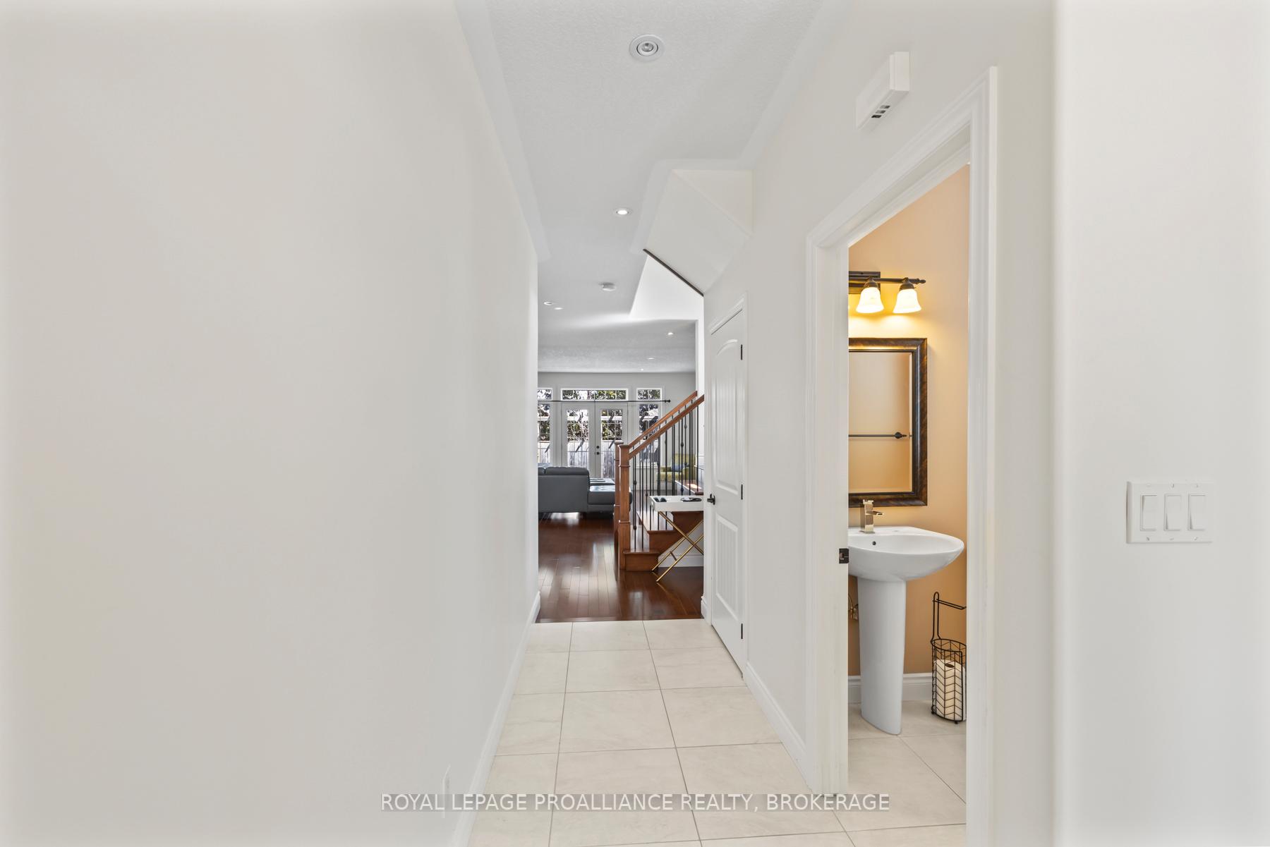 Photo 9 of 5008 Fox Run Place, Kingston, North of Taylor-Kidd Blvd — HOMEH