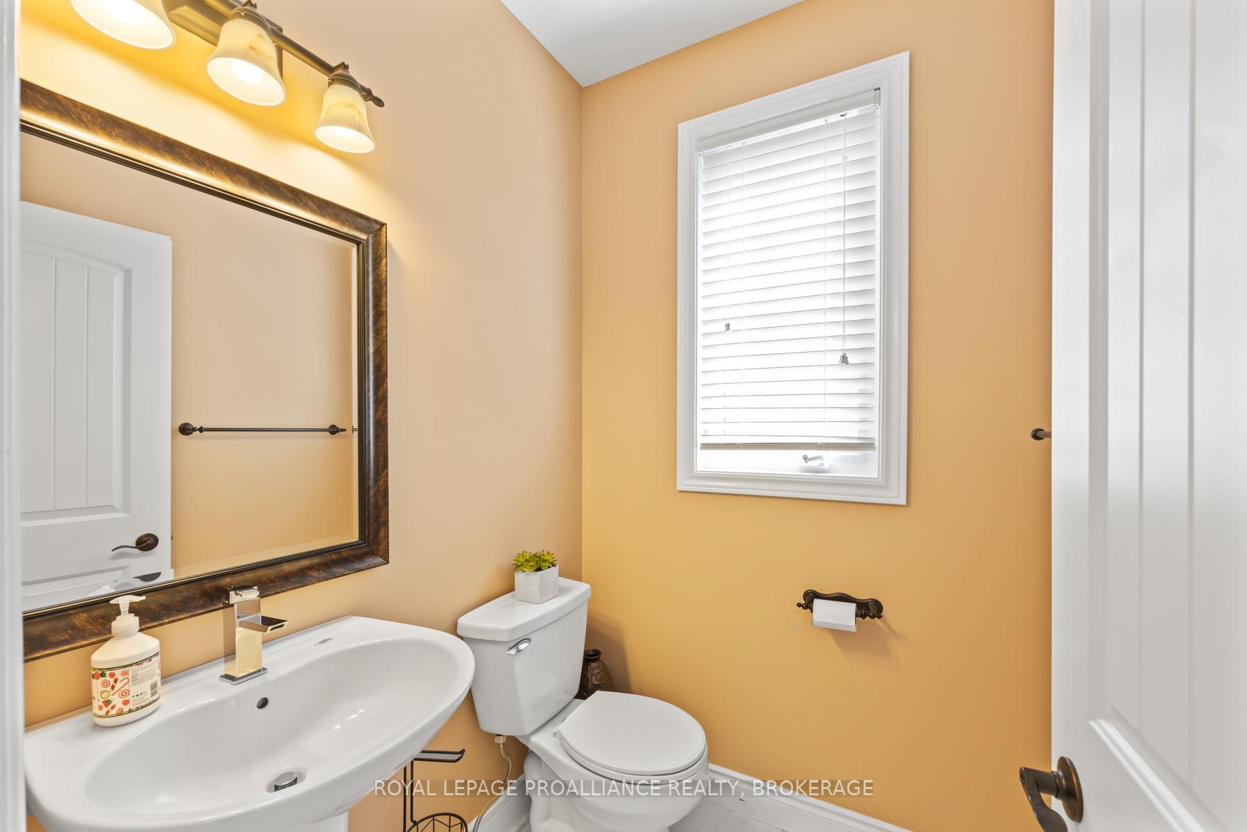 Photo 10 of 5008 Fox Run Place, Kingston, North of Taylor-Kidd Blvd — HOMEH